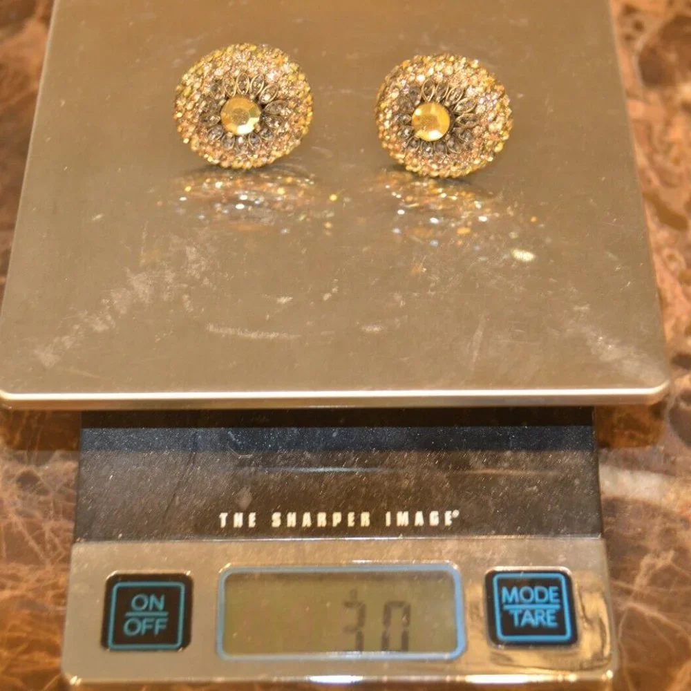 EVENING STATEMENT HOLIDAY JOSE & MARIA BARRERA BROWN GOLD OVAL CRYSTAL EARRINGS